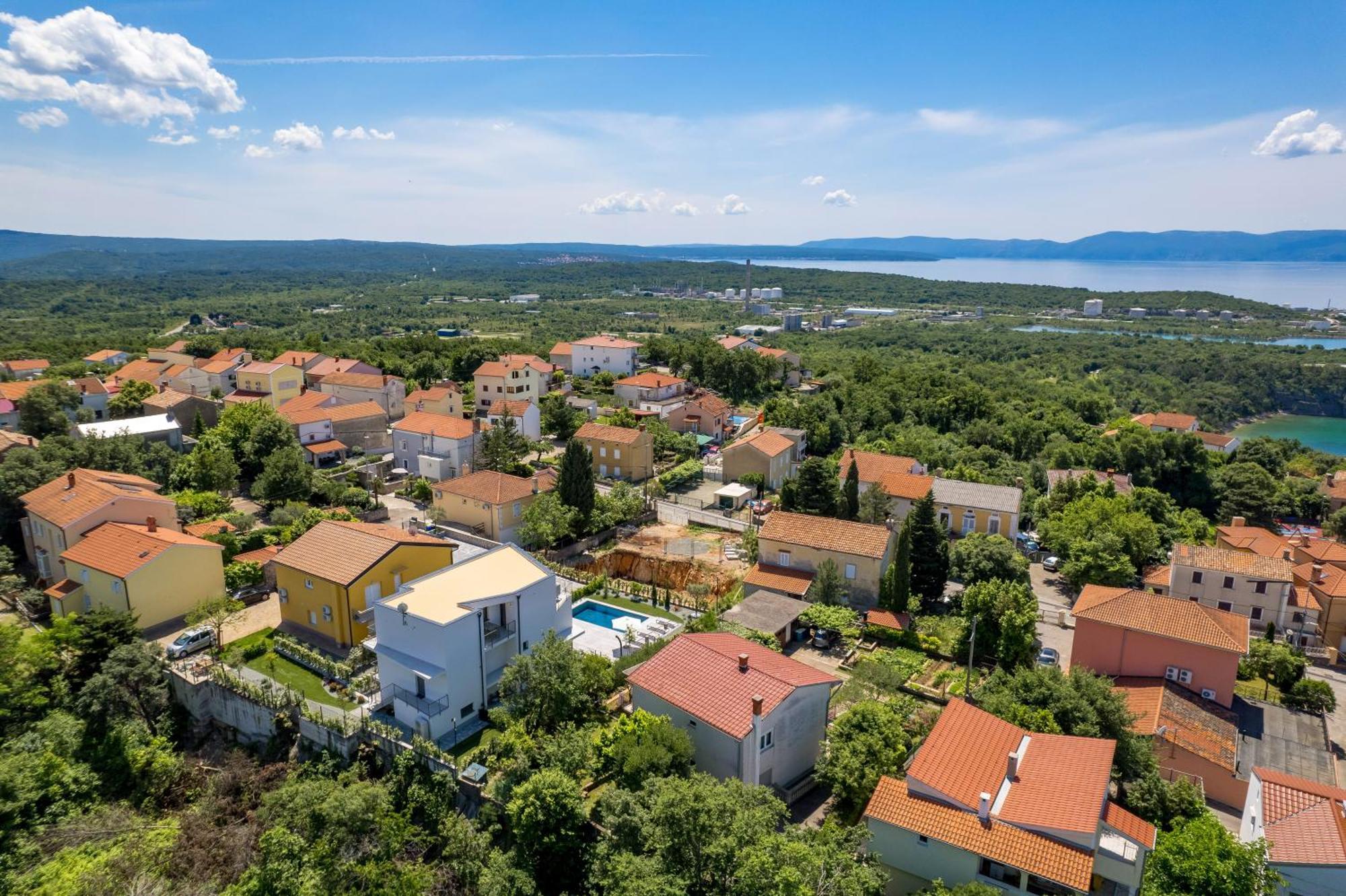 Appartments Adriatic オミサリ エクステリア 写真